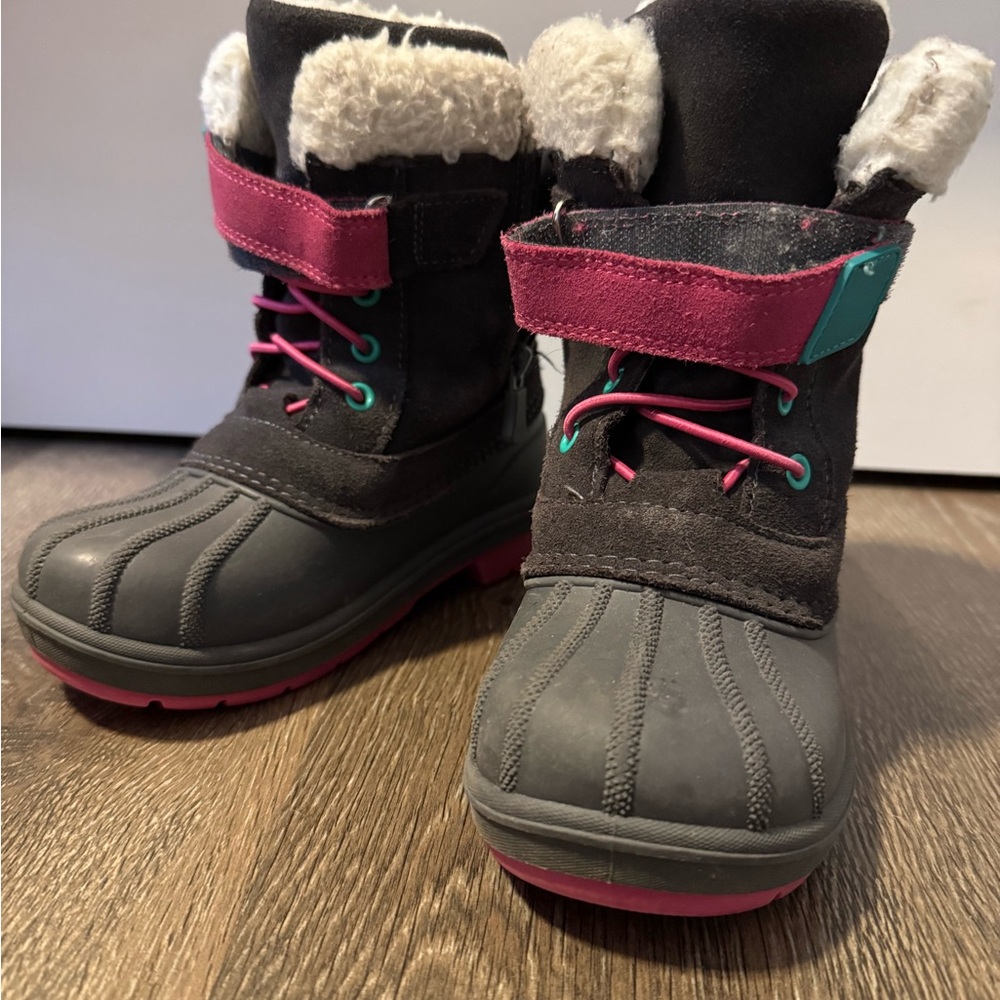Cat & Jack Charcoal and Fuchsia Kids Snow Boots